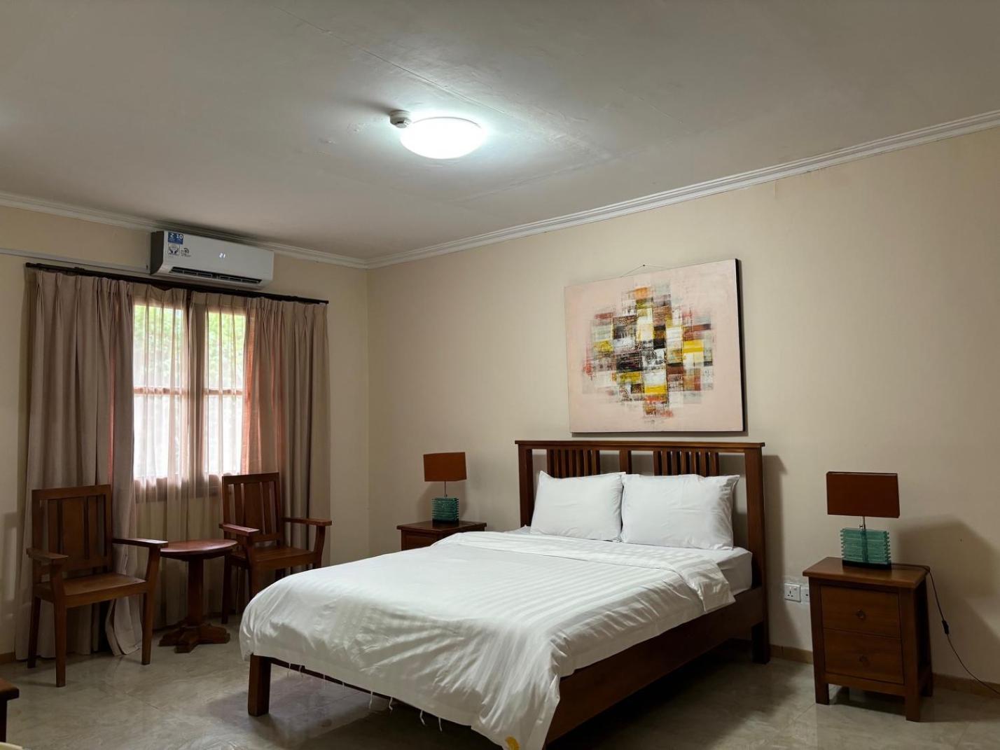 Palm Malinamoc Hotel Dili Esterno foto